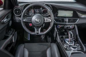 Alfa Romeo Giulia Quadrifoglio 2020 года  (WW)